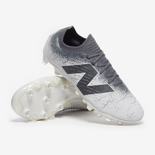 New Balance Tekela V4+ Pro Low-Cut FG