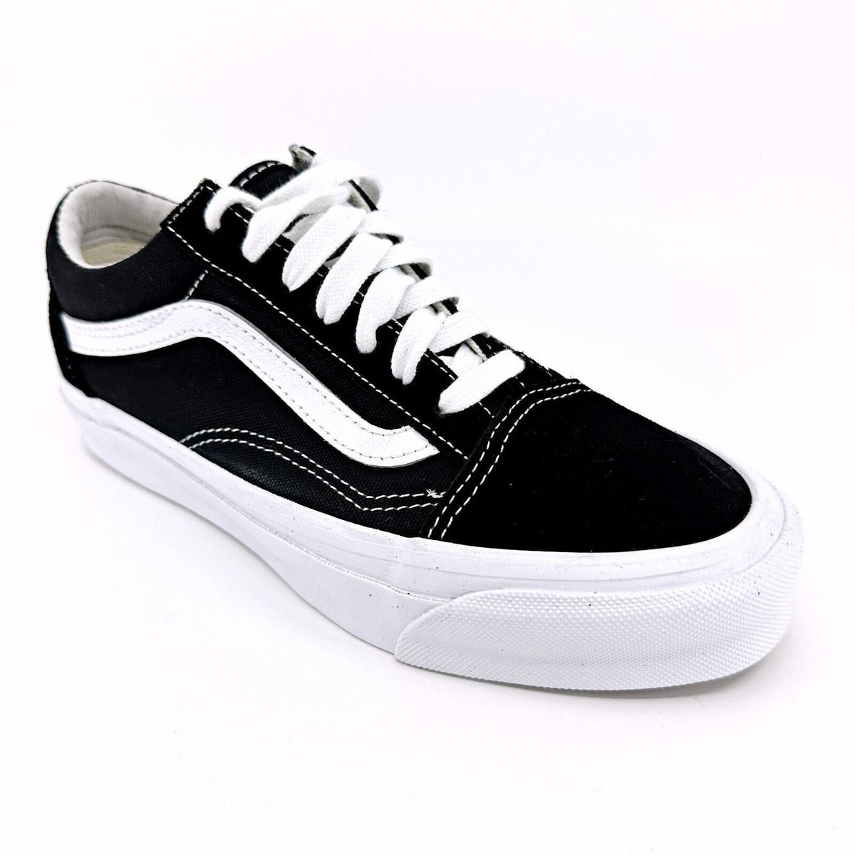 Vans Vault OG Old Skool LX (Suede Canvas) Black True White Womens Sneakers